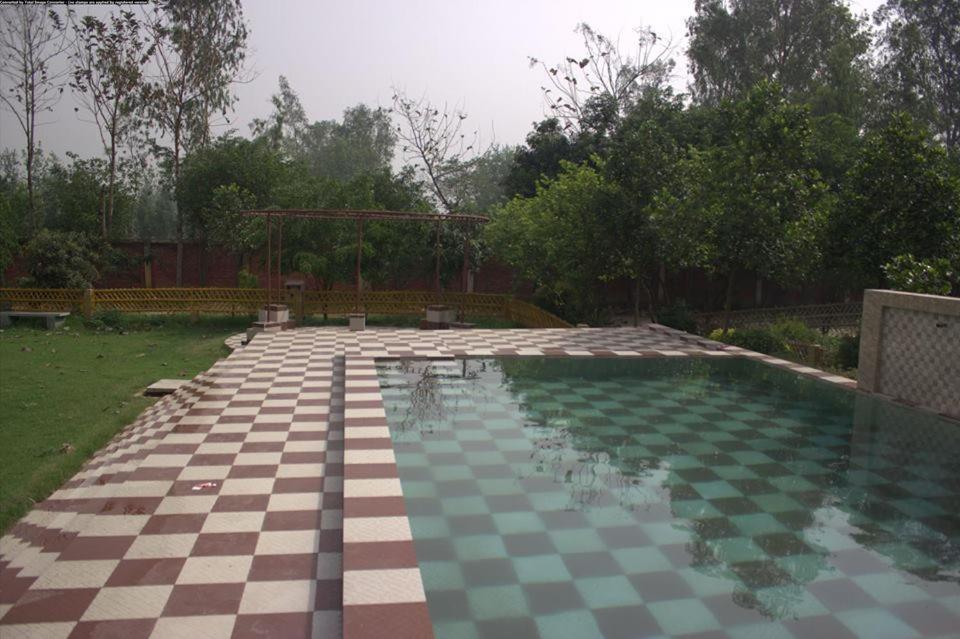 Kajipuria Resort Gajraula Kültér fotó
