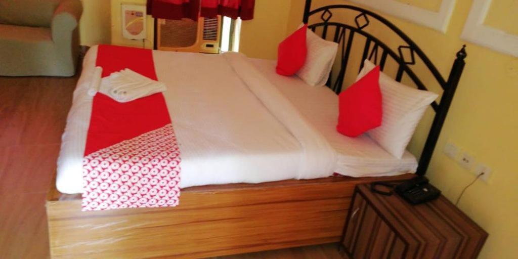 Kajipuria Resort Gajraula Kültér fotó
